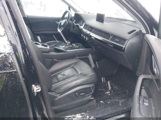 2017 AUDI Q7 WA1LAAF77HD001830 Photo 4