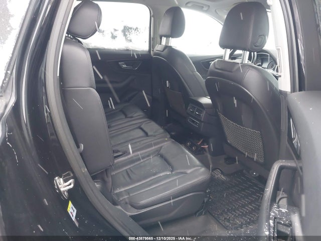 2017 AUDI Q7 WA1LAAF77HD001830 Photo 7