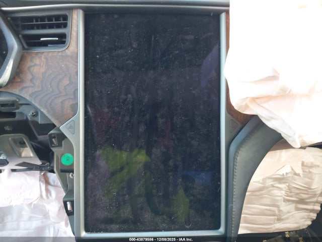 Tesla Model X 100d/75d/p100d 2018 5YJXCAE2XJF104567 Image 18