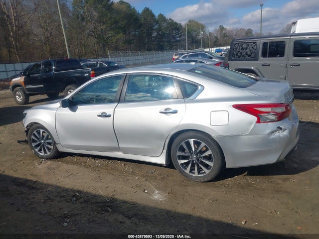43879593 :رقم المزاد ، 1N4AL3AP3HC177862 vin ، 2017 Nissan Altima 2.5 Sv مزاد بيع