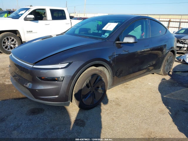 2026 TESLA MODEL Y 7SAYGDEE3TA438706 Photo 1