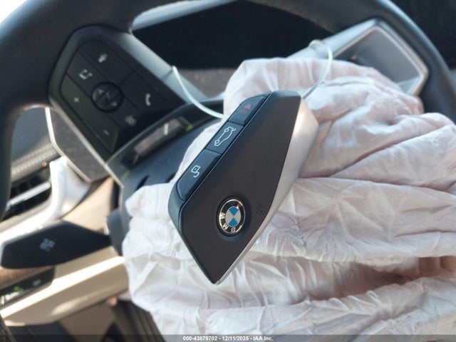 2024 BMW X1 WBX73EF0XR5Z67454 Photo 10