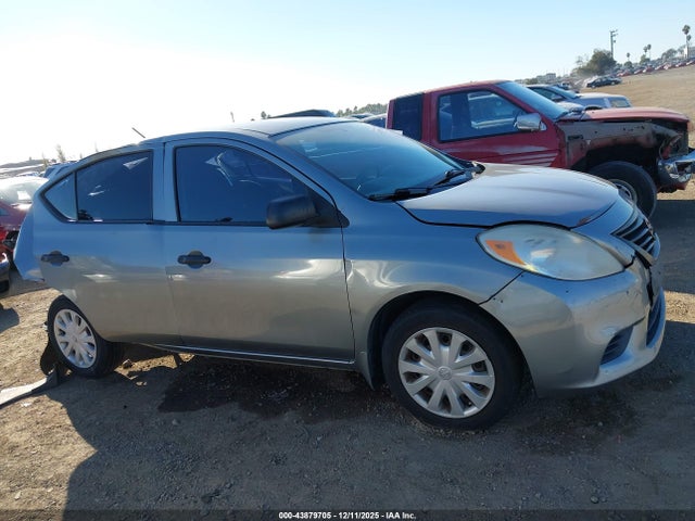 Nissan Versa 1.6 S 2014 3N1CN7AP1EL845407 Image 14