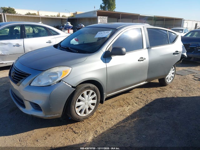 Nissan Versa 1.6 S 2014 3N1CN7AP1EL845407 Image 2