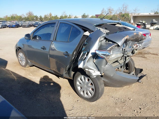 Nissan Versa 1.6 S 2014 3N1CN7AP1EL845407 Image 3