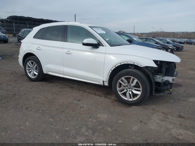 2020 AUDI Q5 WA1ANAFY6L2057945 Photo 0