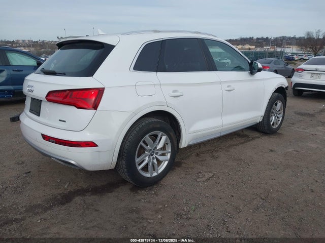 2020 AUDI Q5 WA1ANAFY6L2057945 Photo 3