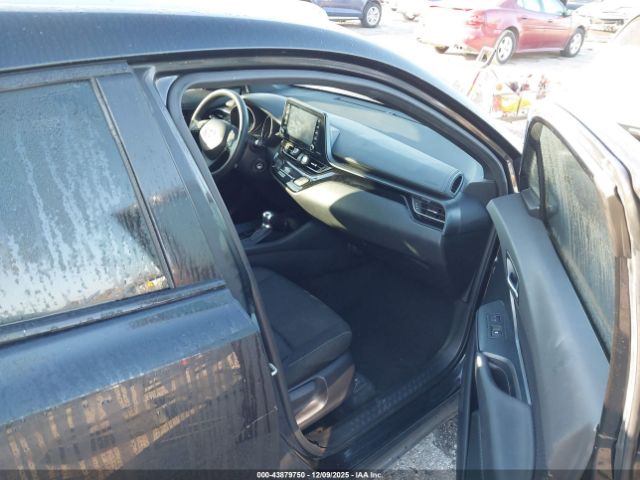 2019 TOYOTA C-HR JTNKHMBX0K1037268 Photo 4