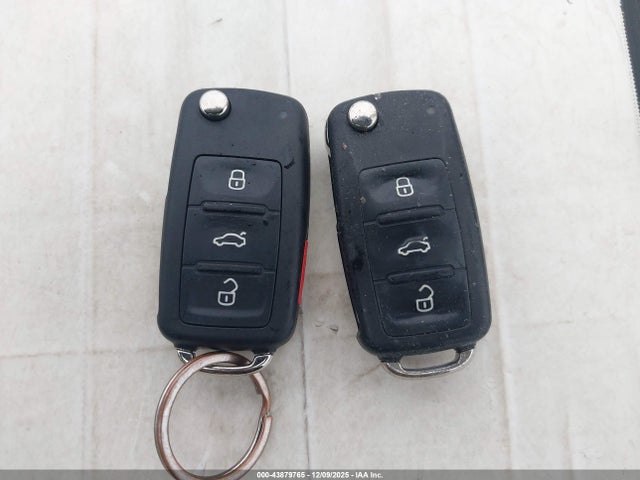 3VWD17AJ7FM302452 Volkswagen Jetta 1.8t Se
