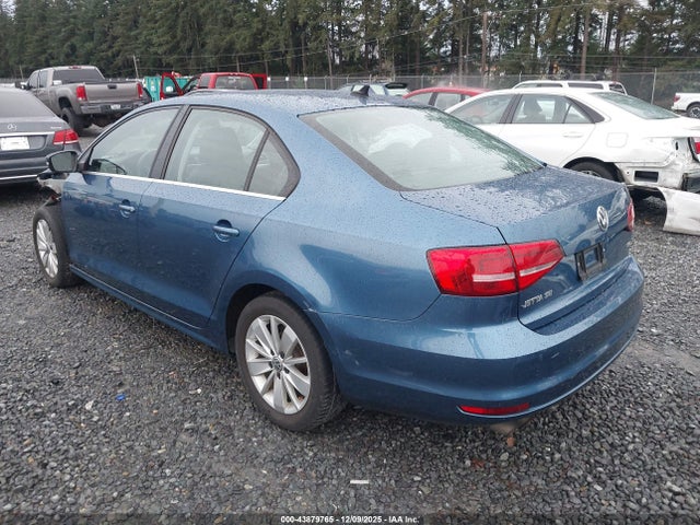 3VWD17AJ7FM302452 Volkswagen Jetta 1.8t Se