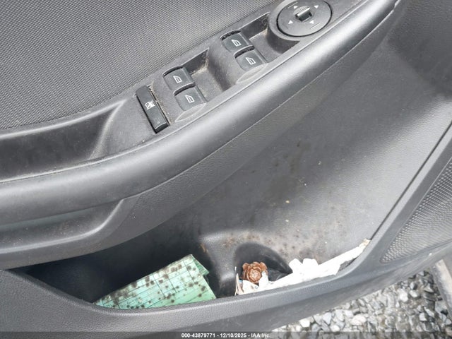 Ford FOCUS SE 2015 1FADP3F29FL243889 Image 15