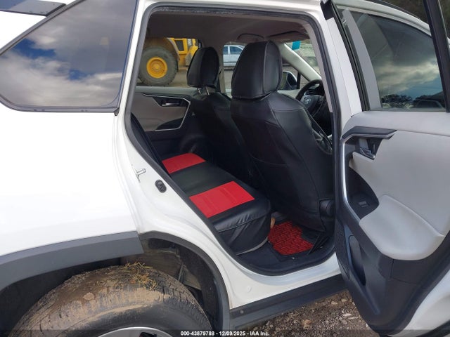 Toyota Rav4 Xle 2021 2T3W1RFV6MC140796 Image 8