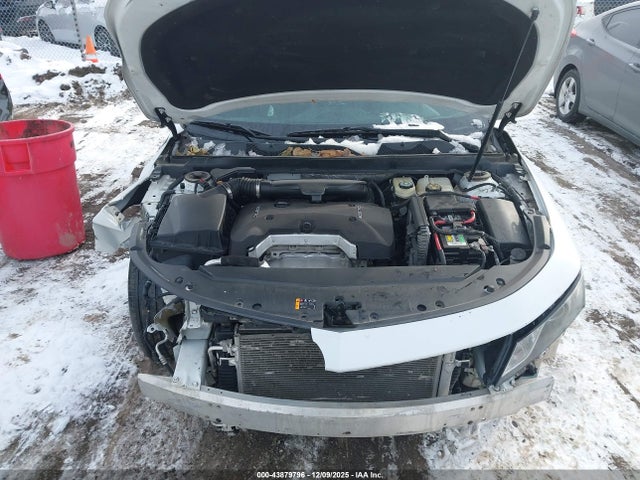 Chevrolet IMPALA 1LT 2017 2G1105SA1H9165511 Image 10