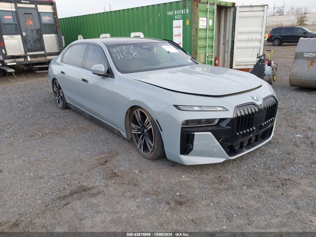 2024 BMW 760 WBA33EJ05RCP93532