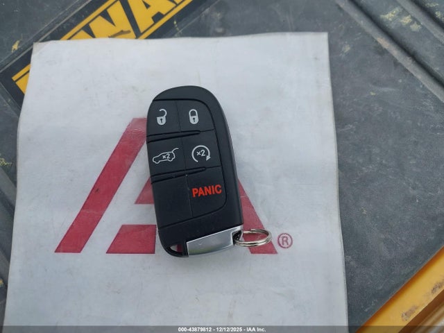 43879812 :رقم المزاد ، 1C4RJFBG5JC450406 vin ، 2018 Jeep Grand Cherokee Limited 4x4 مزاد بيع