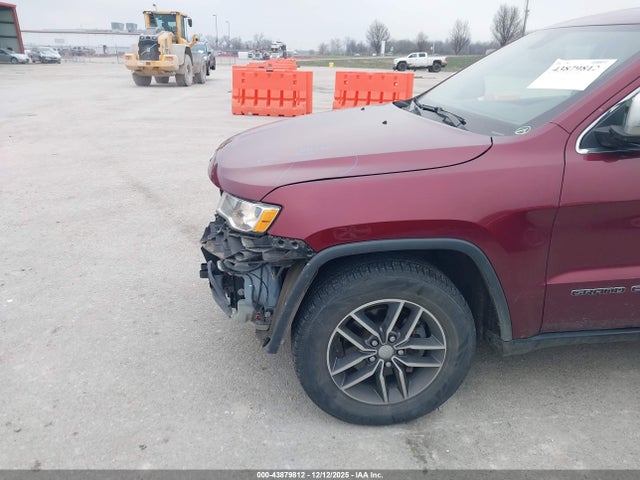 43879812 :رقم المزاد ، 1C4RJFBG5JC450406 vin ، 2018 Jeep Grand Cherokee Limited 4x4 مزاد بيع