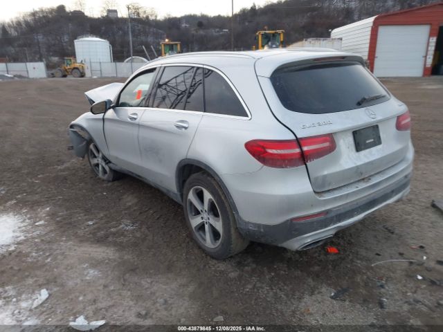 2016 MERCEDES-BENZ GLC 300 WDC0G4KB7GF021236 Photo 2
