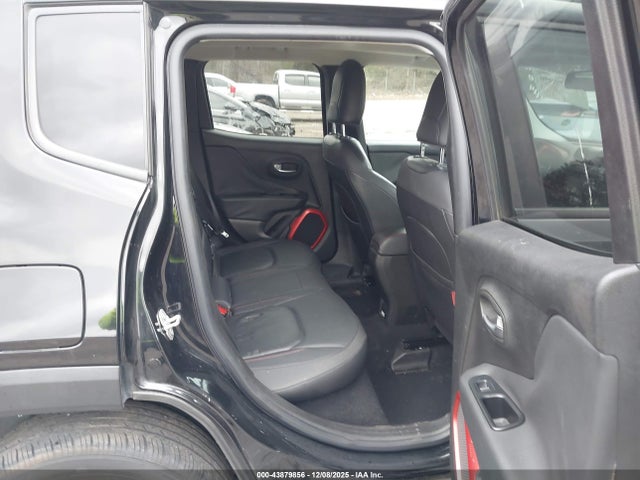 Jeep Renegade Trailhawk 2016 ZACCJBCT0GPD78254 Image 8