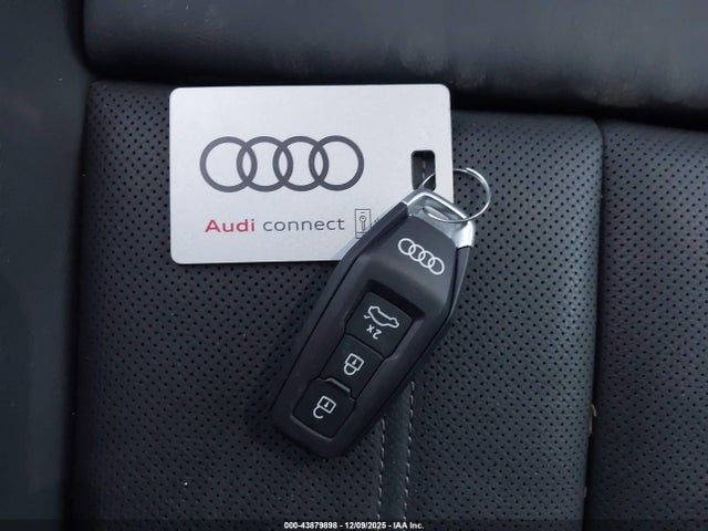 2025 AUDI Q6 E-TRON WA124BGF7SA014391 Photo 10