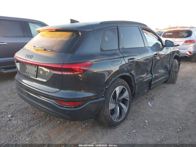 2025 AUDI Q6 E-TRON WA124BGF7SA014391 Photo 3