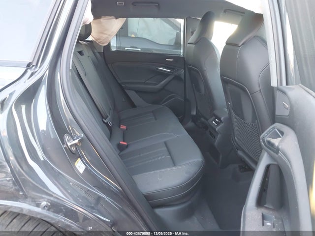 2025 AUDI Q6 E-TRON WA124BGF7SA014391 Photo 7