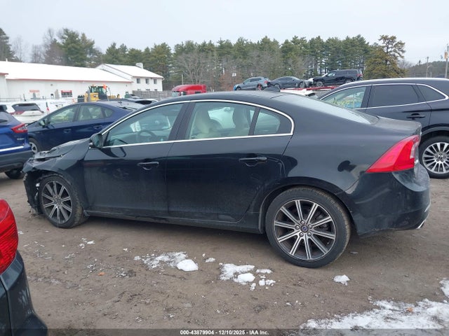 LYV402TK8HB145800 Volvo S60 Inscription T5