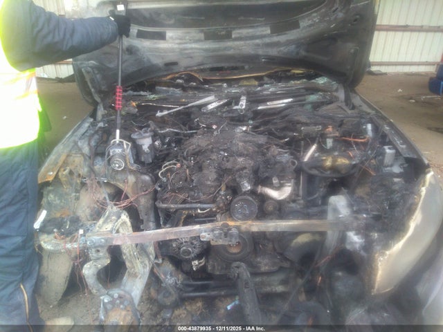 2013 VOLKSWAGEN TOUAREG WVGEP9BP5DD003695 Photo 9