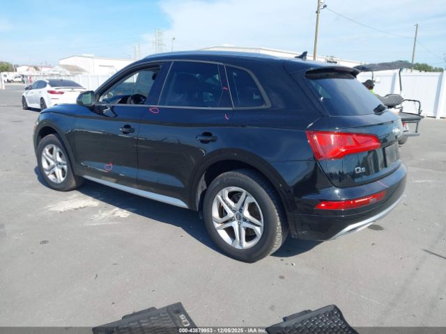 2018 AUDI Q5 WA1ANAFY3J2004116 Photo 2