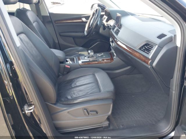 2018 AUDI Q5 WA1ANAFY3J2004116 Photo 4