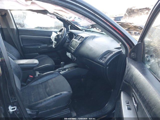 2018 MITSUBISHI OUTLANDER SPORT JA4AP3AW6JZ001794 Photo 4