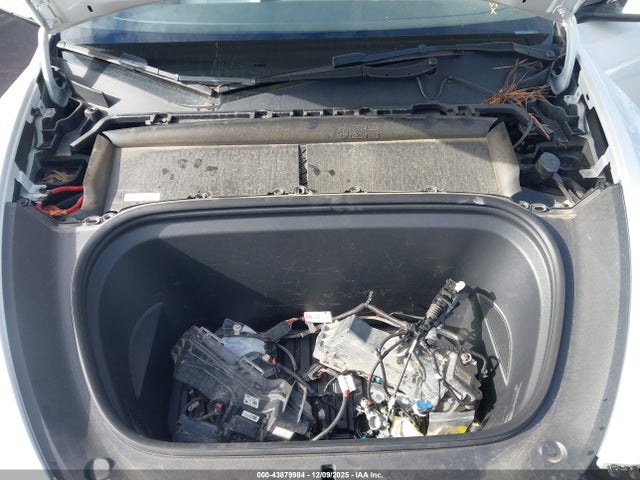 2023 TESLA MODEL Y 7SAYGAEE4PF856425 Photo 9