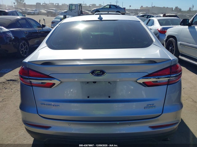 Ford FUSION SE 2019 3FA6P0HD6KR148921 Image 16