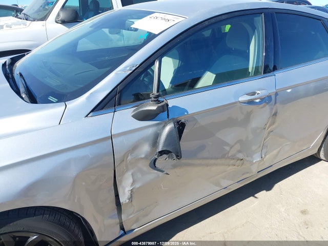 2019 FORD FUSION 3FA6P0HD6KR148921 Photo 5