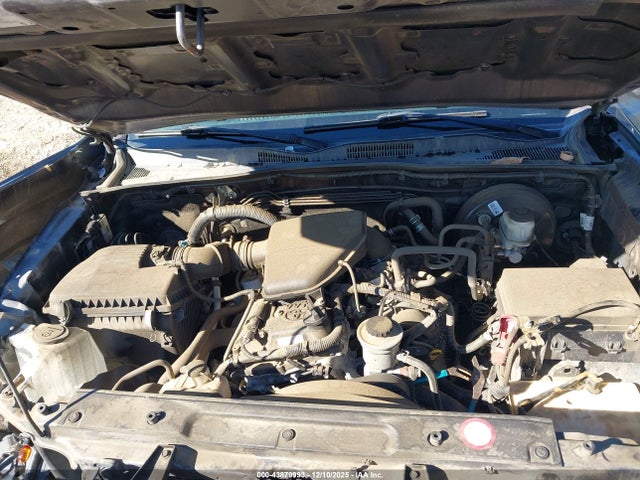 5TFRX5GN3KX151510 Toyota Tacoma Sr