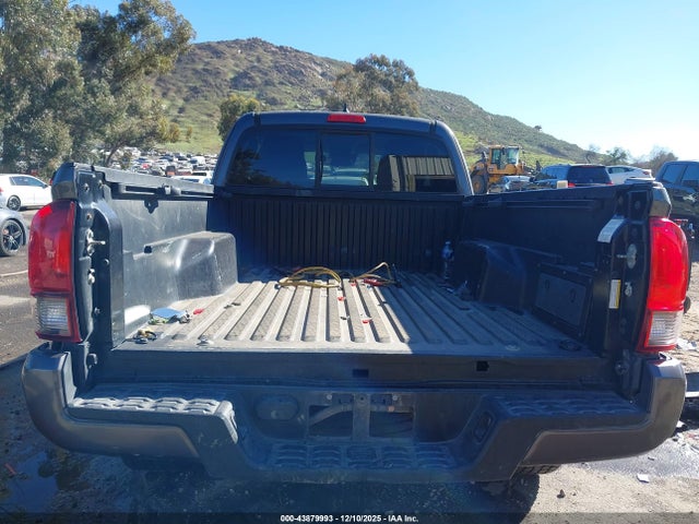 5TFRX5GN3KX151510 Toyota Tacoma Sr