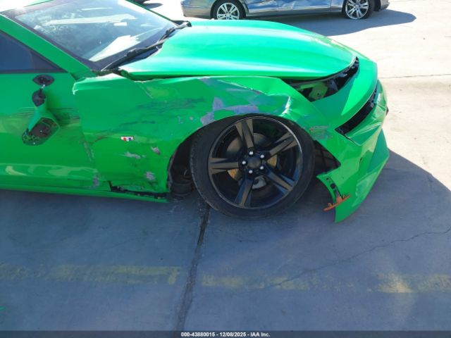 2017 CHEVROLET CAMARO 1G1FD1RX7H0194616 Photo 5