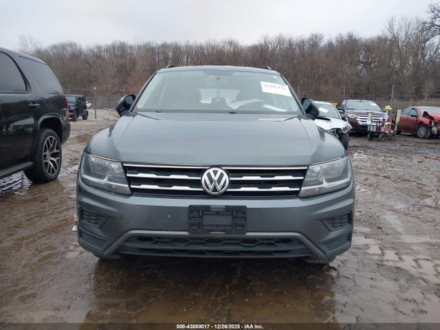 Продаж на аукціоні авто 2020 Volkswagen Tiguan 2.0t S, vin: 3VV1B7AX7LM112848, номер лоту: 43880017