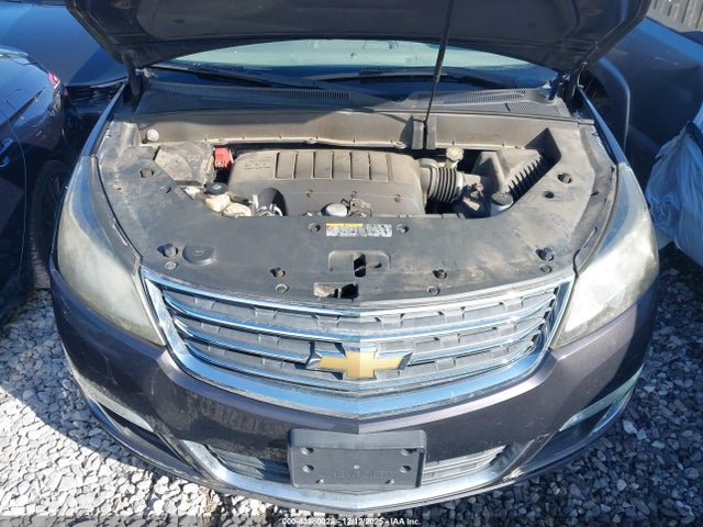 Chevrolet Traverse 1lt 2015 1GNKRGKD9FJ281099 Image 10