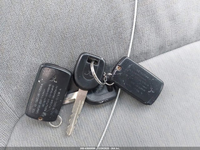 2003 MITSUBISHI GALANT 4A3AA46G83E129699 Photo 10