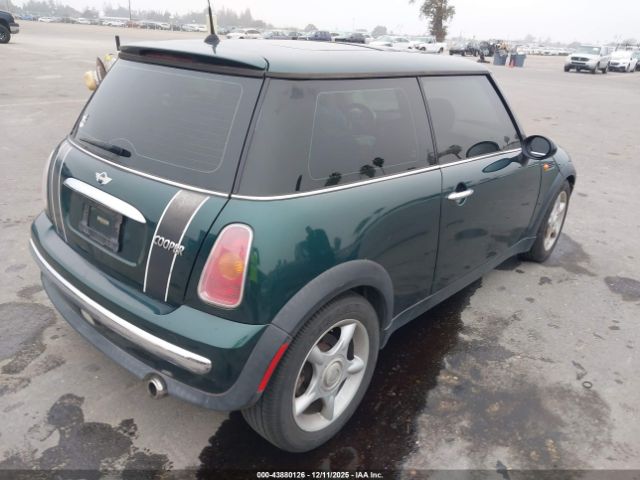 2003 MINI COOPER WMWRC334X3TE16168 Photo 3