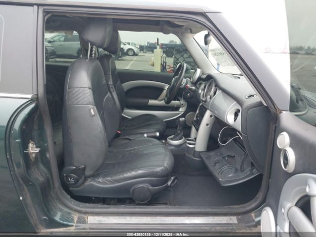 2003 MINI COOPER WMWRC334X3TE16168 Photo 4