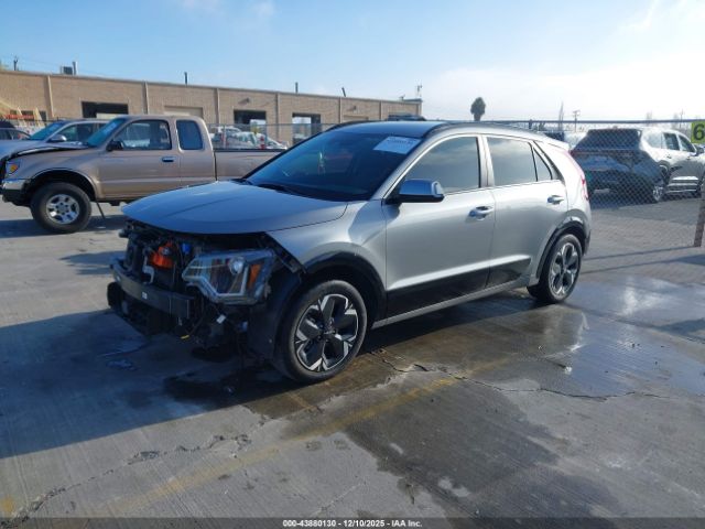 2023 KIA NIRO EV KNDCR3L14P5037770 Photo 1
