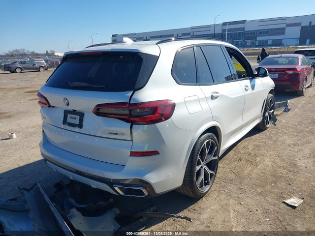 2021 BMW X5 5UXCR4C02M9G97308 Photo 3