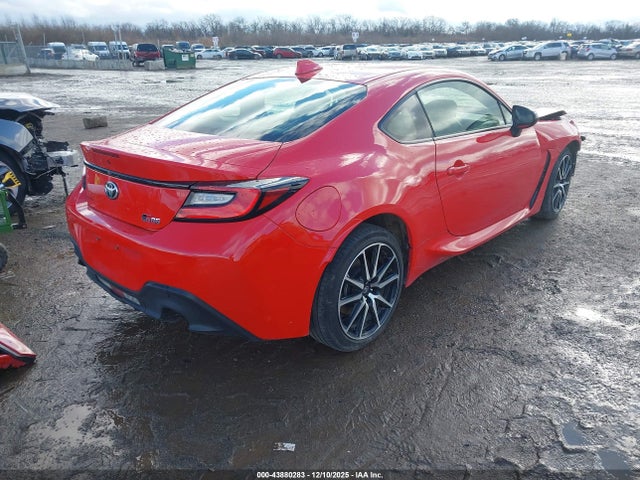 2025 TOYOTA GR86 JF1ZNBB17S9750929 Photo 3