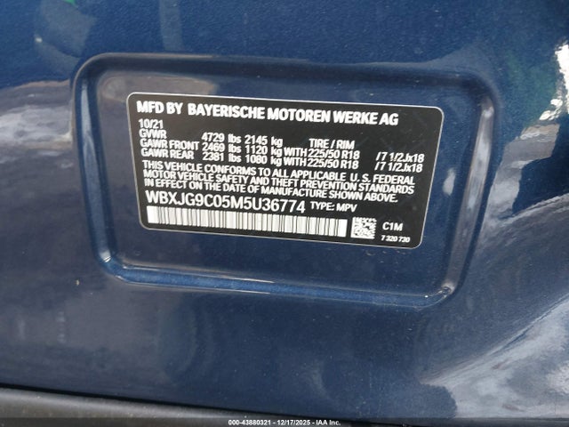 2021 BMW X1 WBXJG9C05M5U36774 Photo 8
