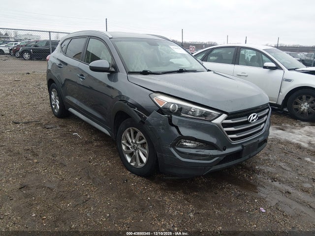 2018 HYUNDAI TUCSON KM8J33A42JU663588