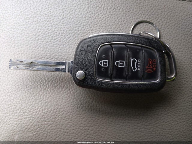 2018 HYUNDAI TUCSON KM8J33A42JU663588 Photo 10