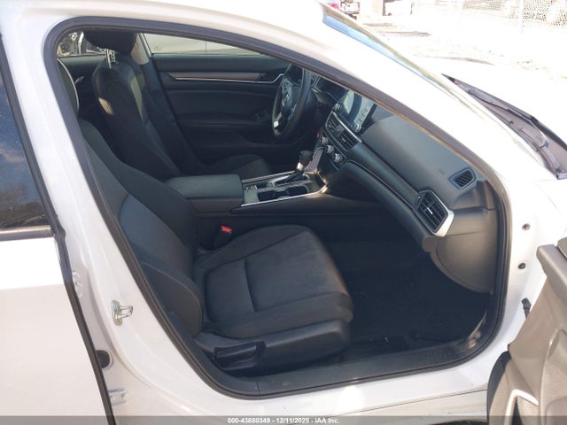 1HGCV1F16LA077556 Honda ACCORD LX