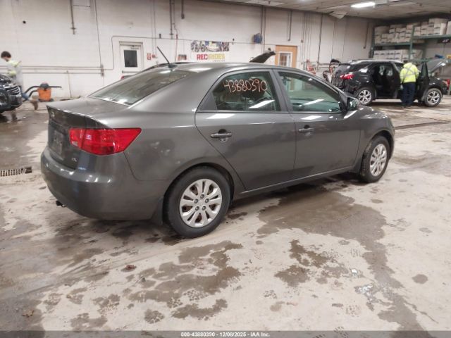2013 KIA FORTE KNAFU4A23D5695988 Photo 3