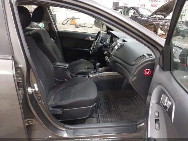 2013 KIA FORTE KNAFU4A23D5695988 Photo 4